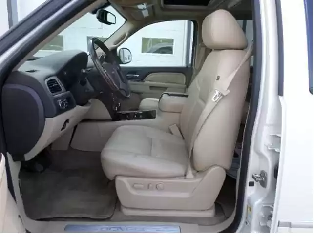 مستعملة GMC Unspecified للبيع في الدوحة #6178 - 1  صورة 